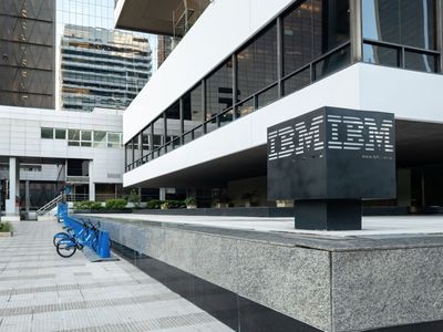 IBM Launches a New Server Solution After Its Post-Earnings Plunge. What This Actually Means for IBM Stock.